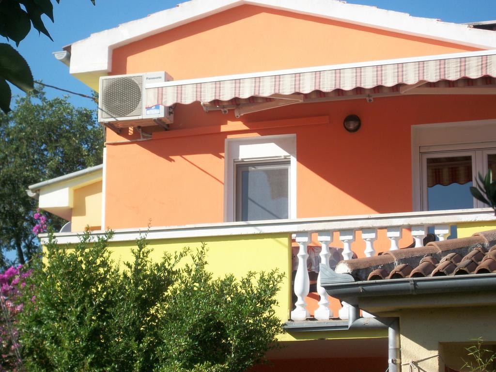 Apartments Mirjana Petrcane Exteriér fotografie